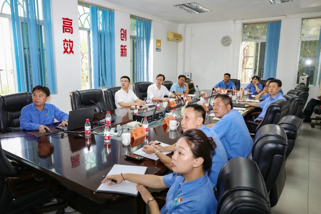 开云官方网页版-开云online(中国)
省总工会副主席陈波一行到开云官方网页版-开云online(中国)
开云官方网页版-开云online(中国)调研指导1.webp.jpg