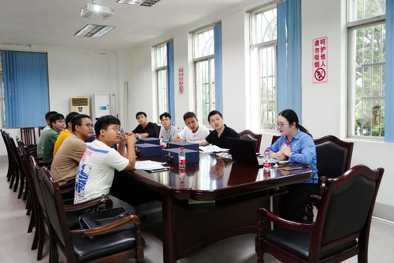 9名青年员工入职开云官方网页版-开云online(中国)
开云官方网页版-开云online(中国)石碌铁矿分公司7.jpg